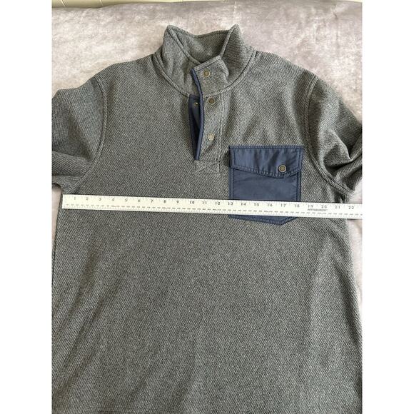 L.L. Bean Allagash Fleece Henley Men’s Medium Gray Elbow Patched Snap Mock - Picture 5 of 9